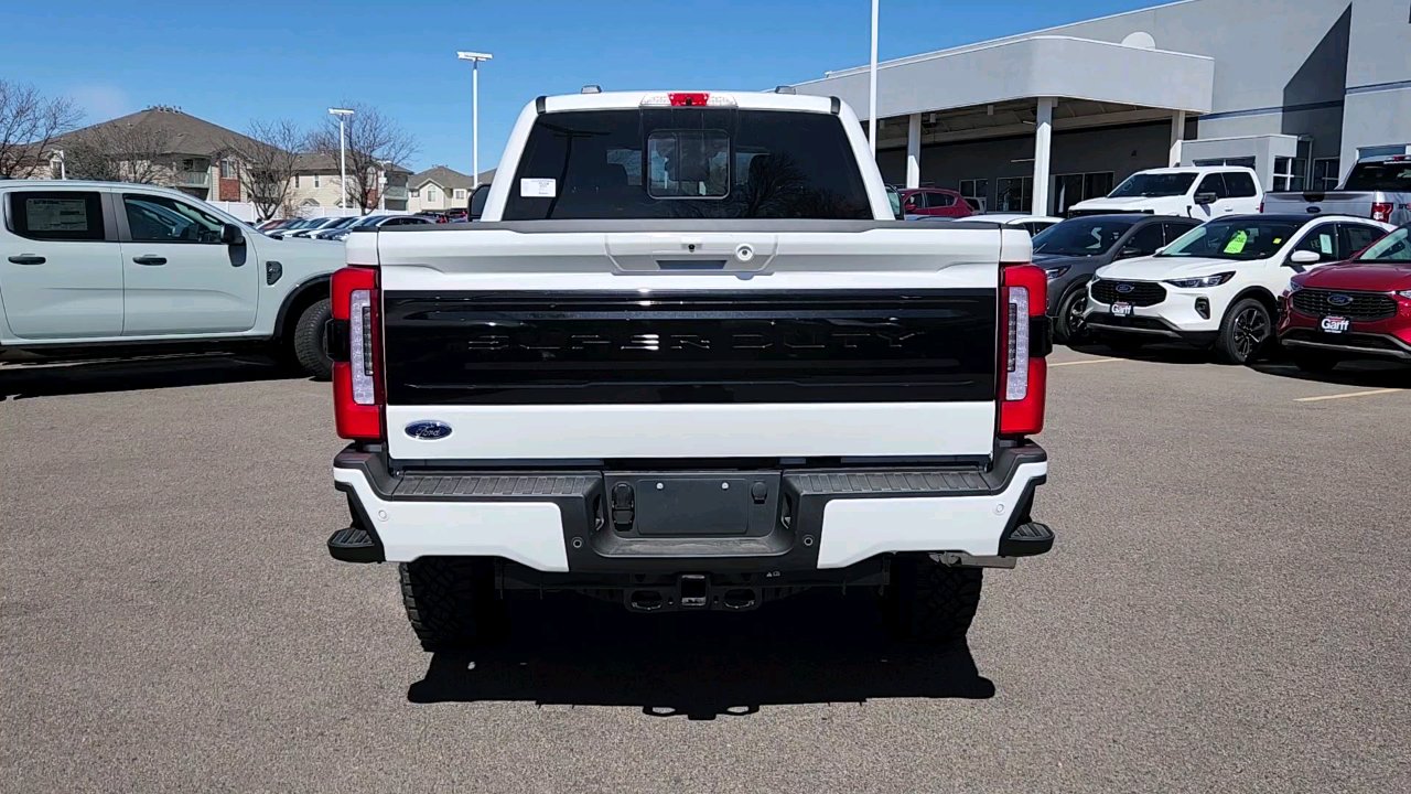2025 Ford F-350 Platinum photo 23