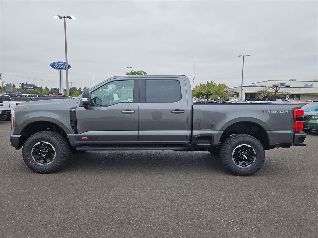 2026 Ford F-350 photo 2