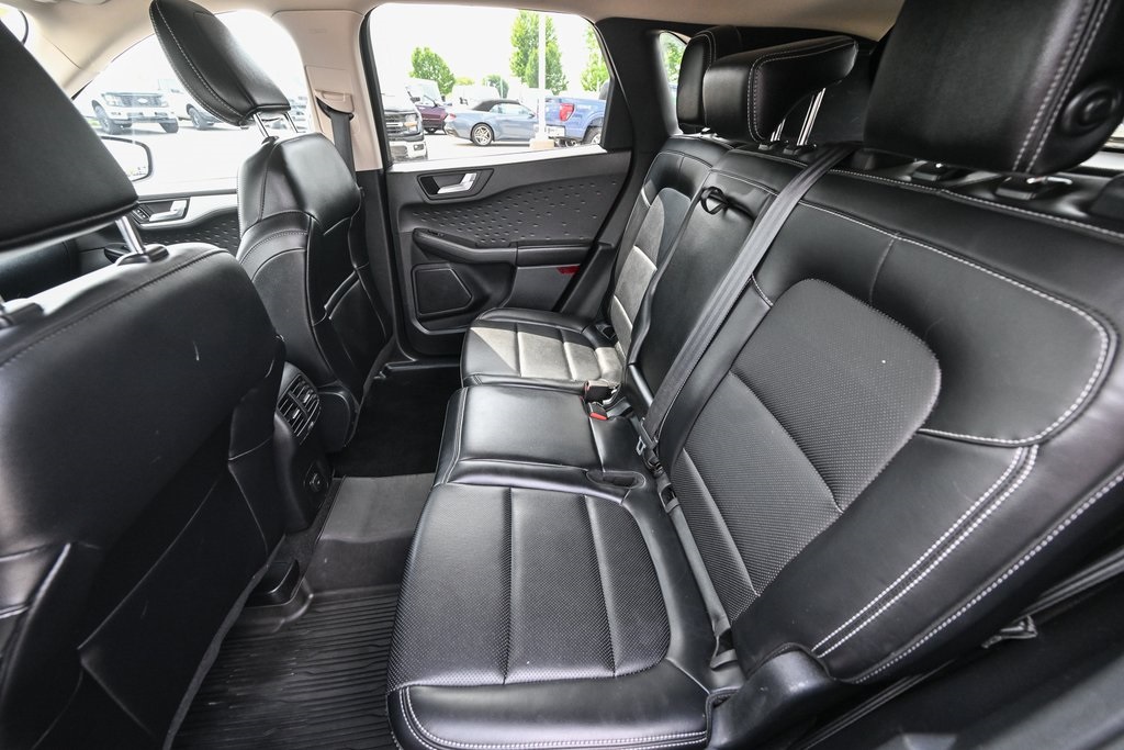 2020 Ford Escape SEL photo 14