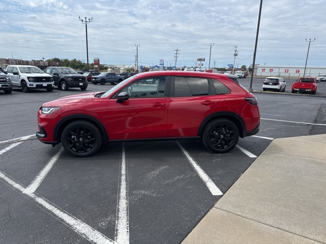 2025 Honda HR-V Sport photo 2