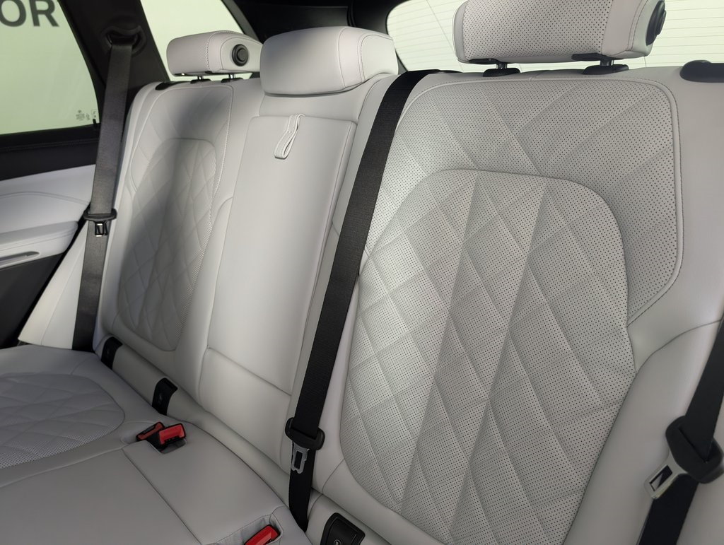 2026 Bmw X5 xDrive40i photo 13