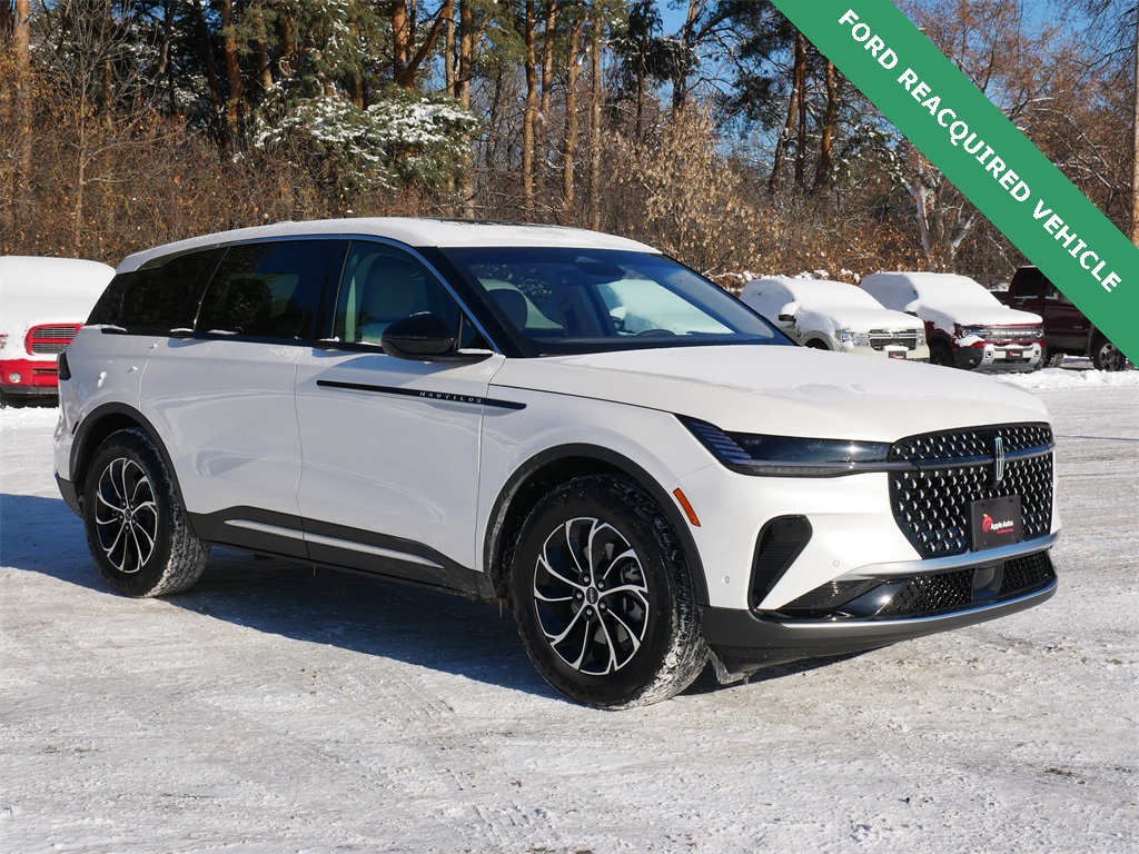 2024 Lincoln Nautilus Premiere's photo