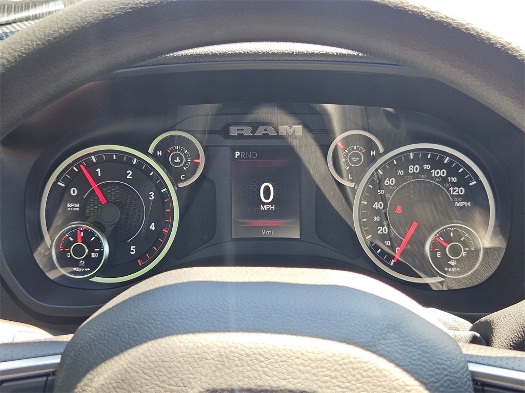 2025 Ram 2500 Tradesman photo 18
