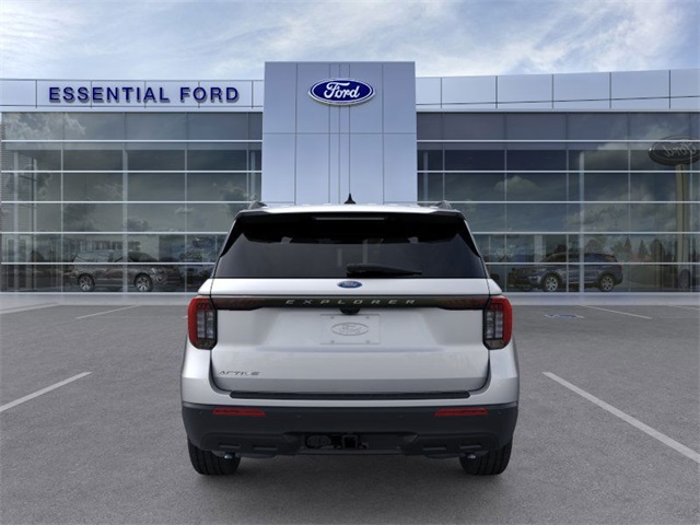 2025 Ford Explorer photo 3
