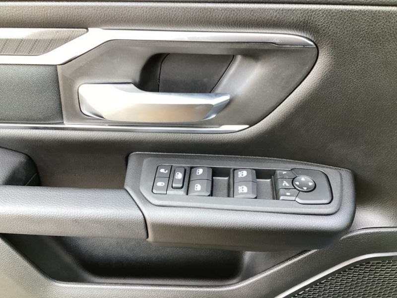 2025 Ram 1500 Big Horn Lone Star photo 19