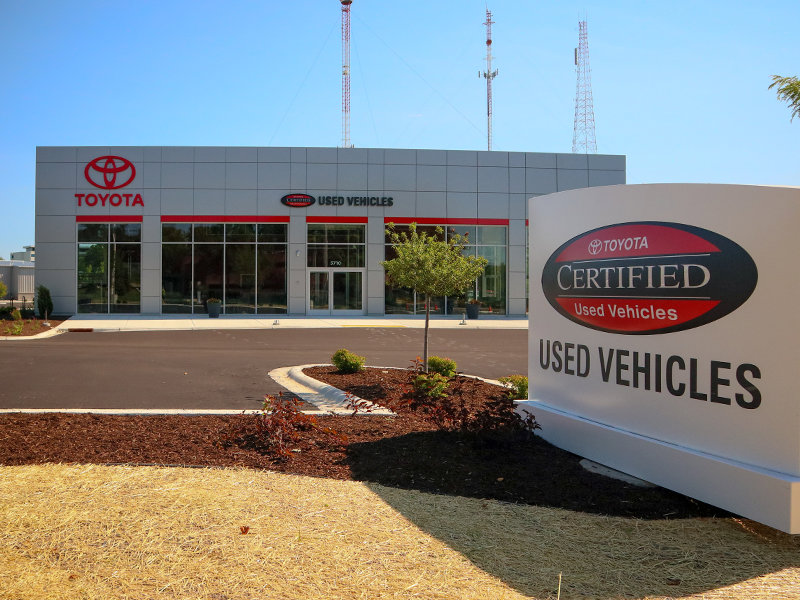 Pre-Owned 2024 Toyota RAV4 Hybrid XLE Hybrids / Green Cars in Omaha # ...