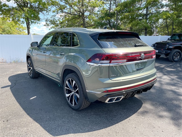 2026 Volkswagen Atlas Cross Sport SEL SE Premium R-Line photo 25
