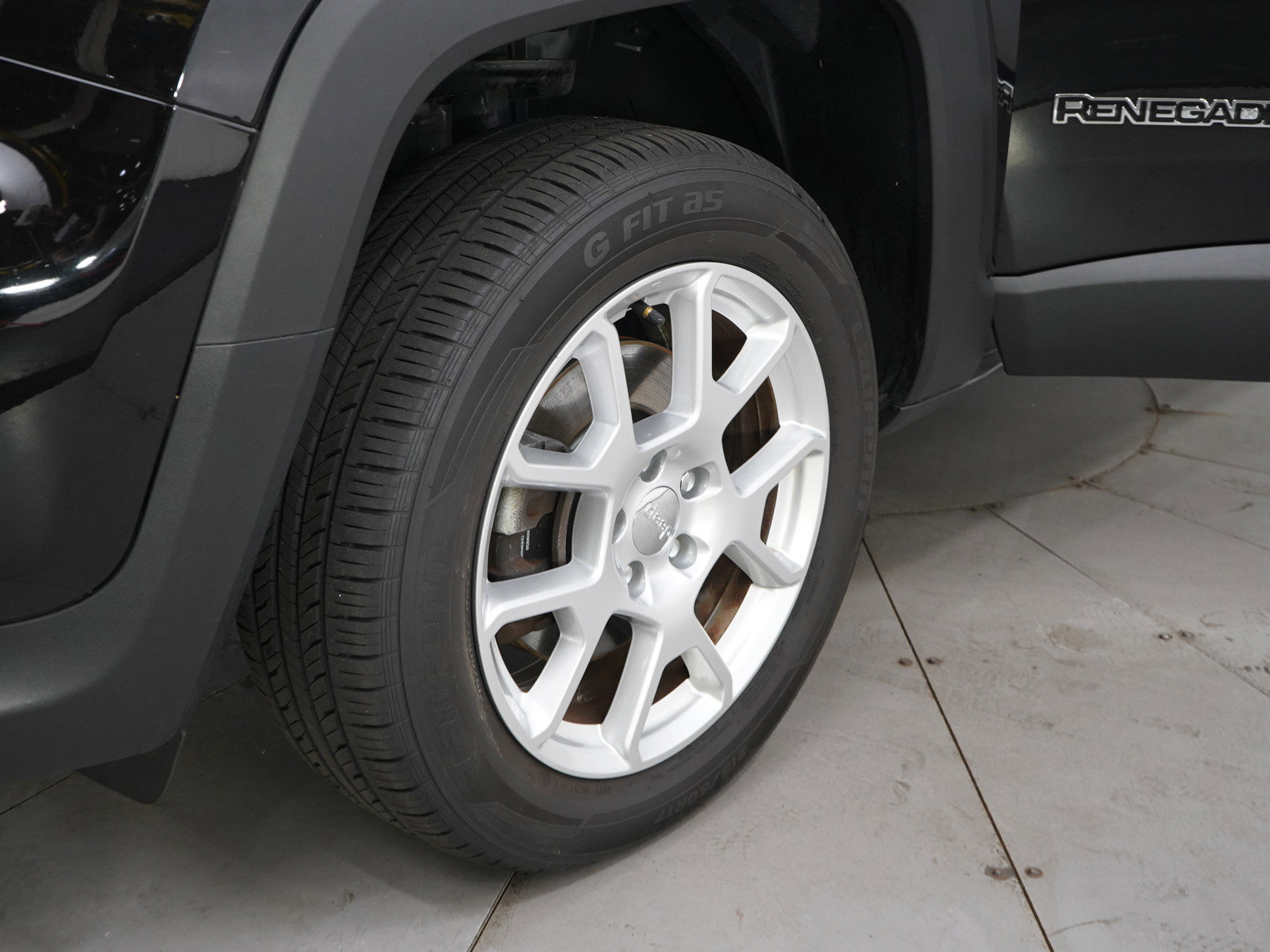 2021 Jeep Renegade Latitude photo 26