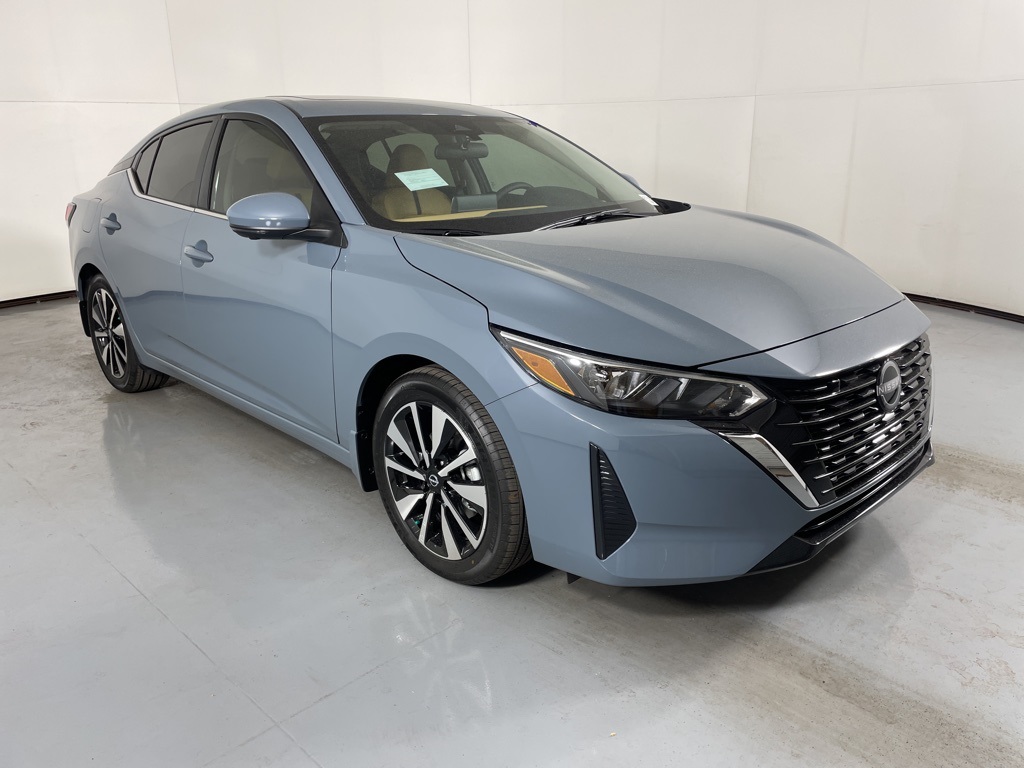 2025 Nissan Sentra SV photo 2