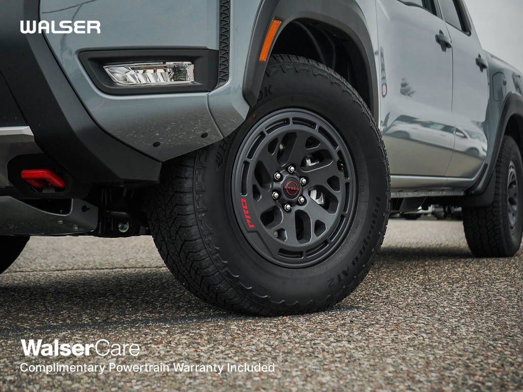 2025 Nissan Frontier PRO-4X photo 5
