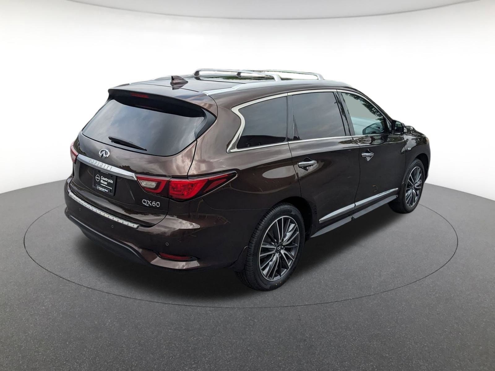 2020 Infiniti QX60 Luxe photo 5