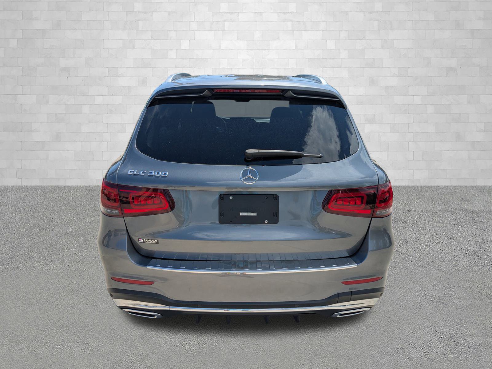 2022 Mercedes Benz GLC 300 photo 3