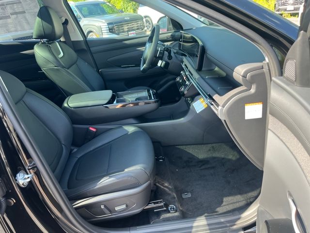 2025 Hyundai Tucson Hybrid Limited photo 17