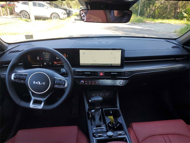 2025 Kia K5 GT-Line photo 22