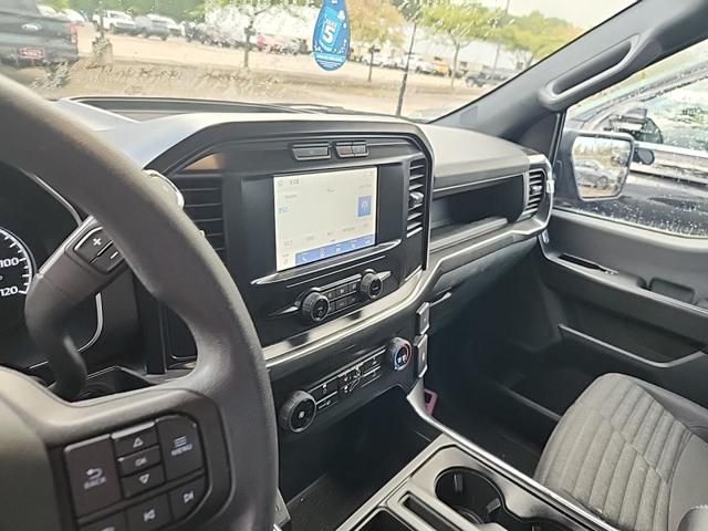 2022 Ford F-150 XL photo 4