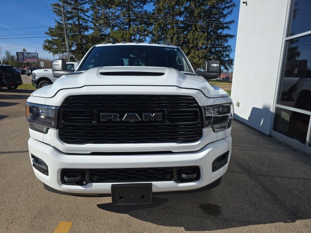 2023 Ram 3500 Limited photo 2