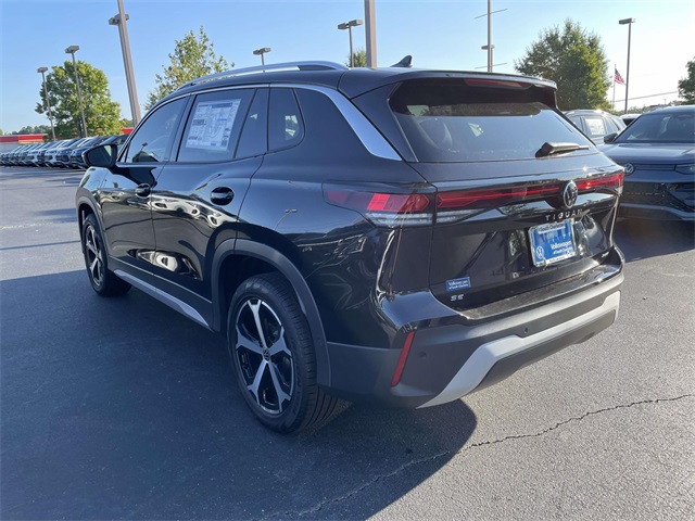 2025 Volkswagen Tiguan SE photo 4