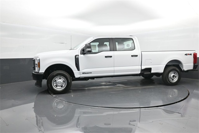 2026 Ford F-250 XL photo 4
