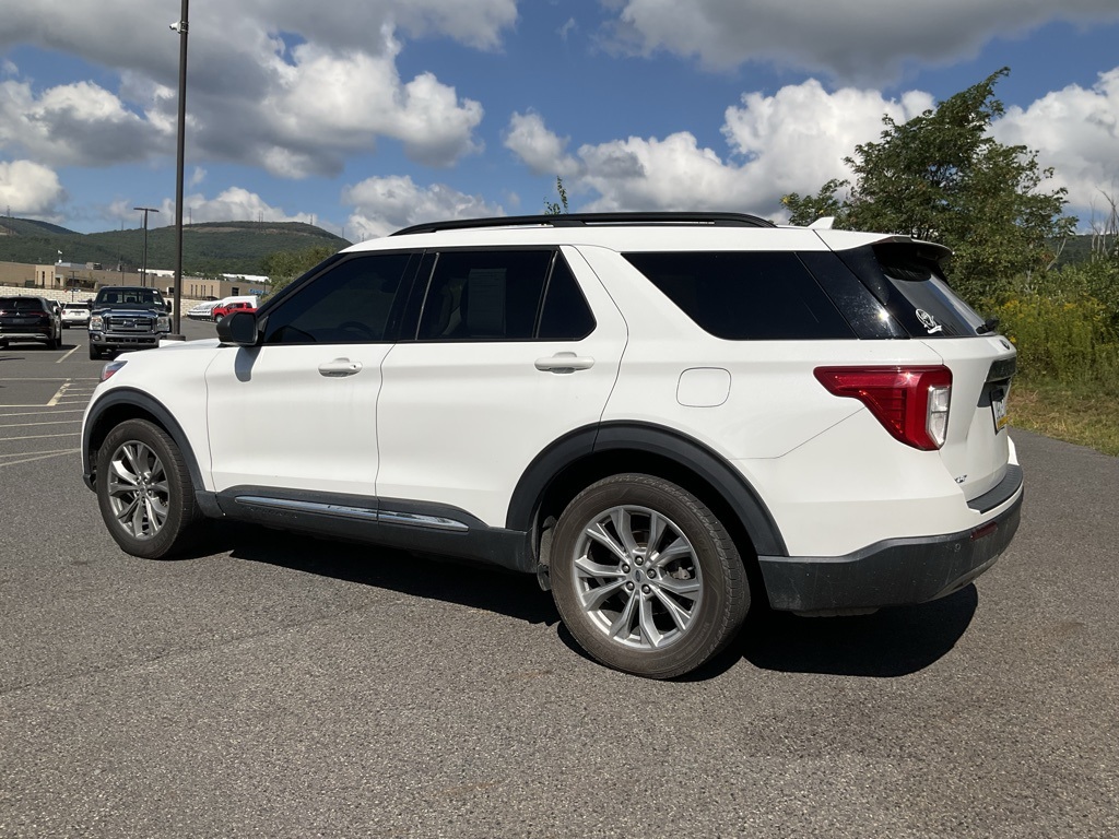 2020 Ford Explorer XLT photo 20
