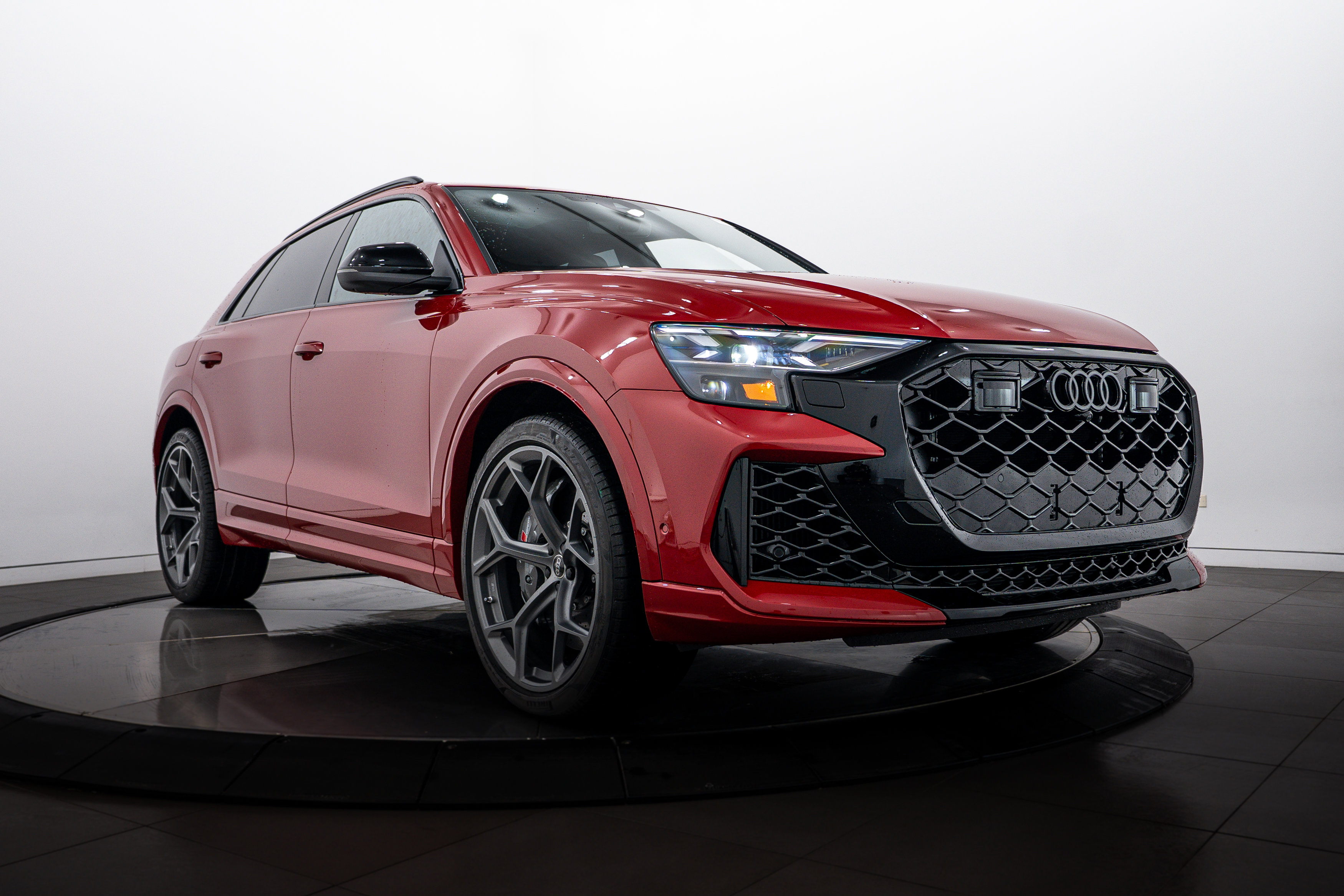 2026 Audi RS Q8 Base's photo