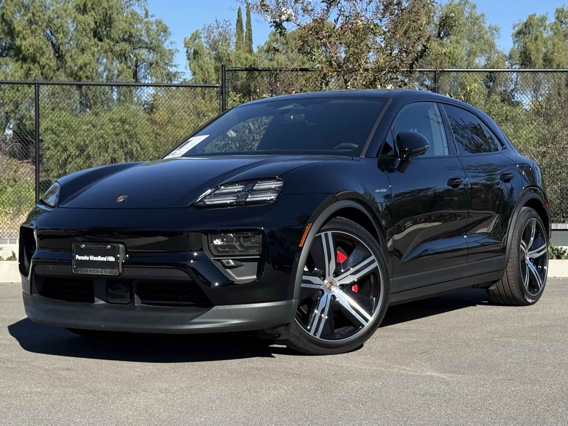 2025 Porsche Macan S