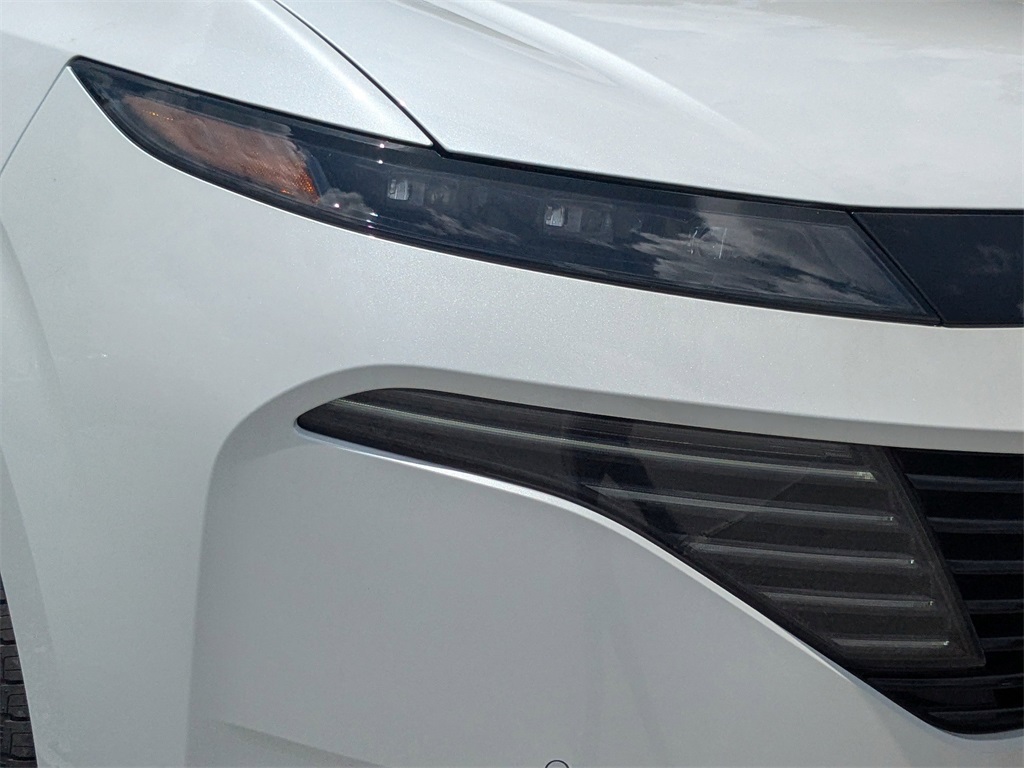 2025 Nissan Murano SL photo 9