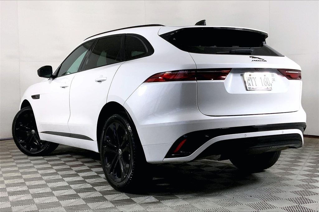 2024 Jaguar F-PACE P250 R-Dynamic S photo 12
