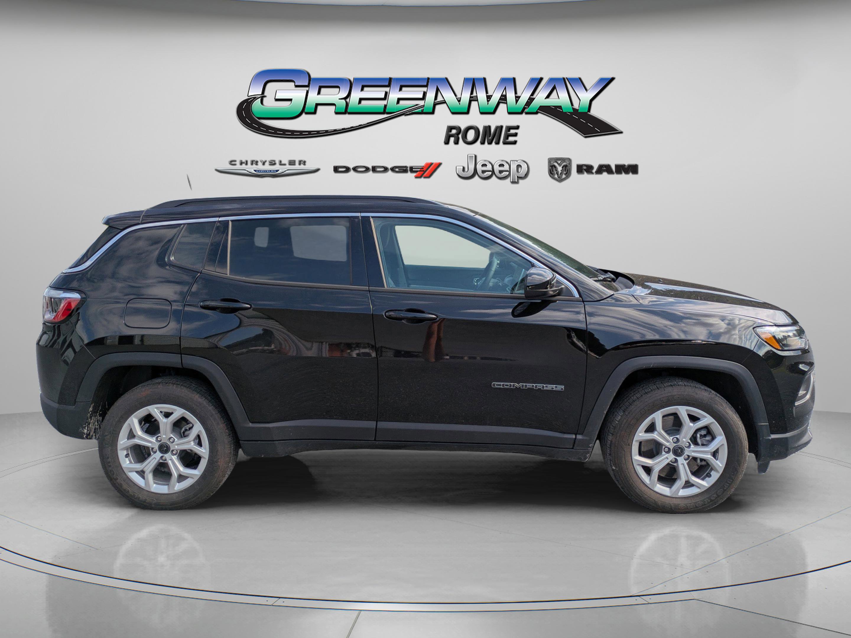 2025 Jeep Compass Latitude photo 10