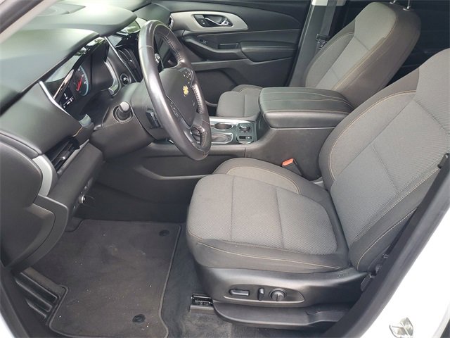 2021 Chevrolet Traverse Cloth photo 16