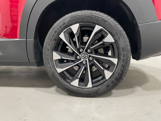 2025 Mazda CX-50 Premium Plus photo 8
