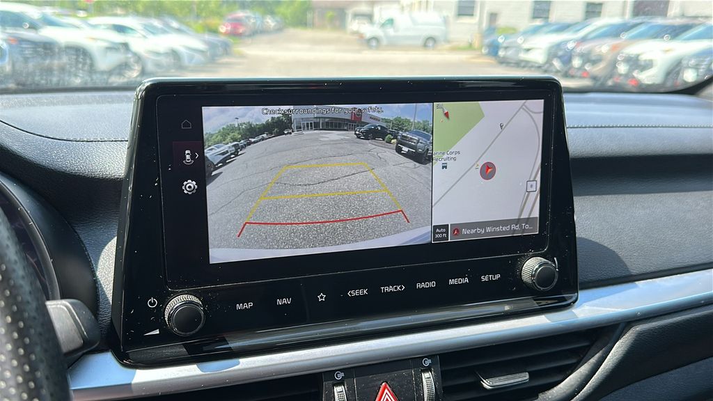 2023 Kia Forte GT-Line photo 16