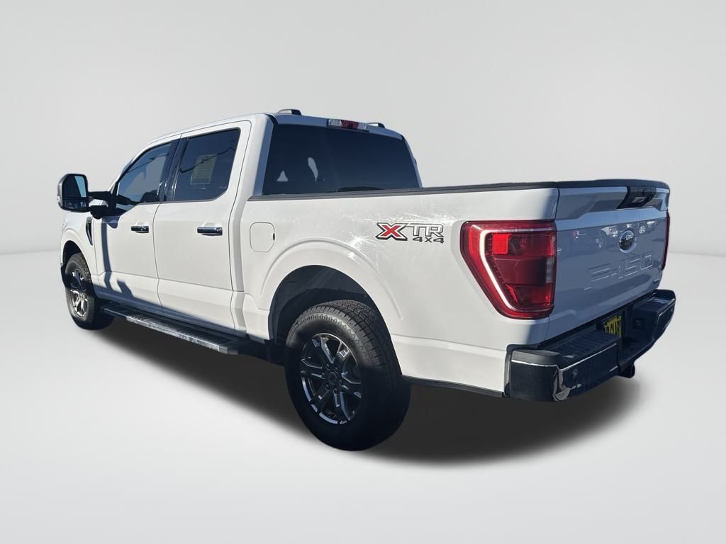 2021 Ford F-150 XLT photo 3