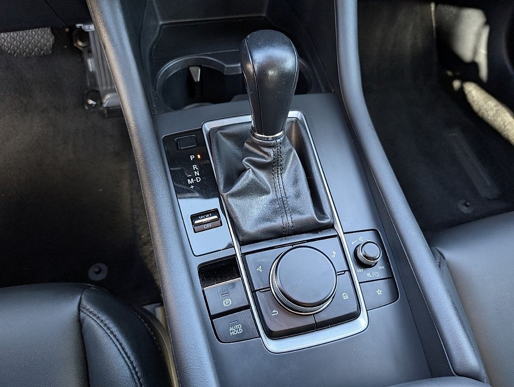 2020 Mazda Mazda3 Select photo 25