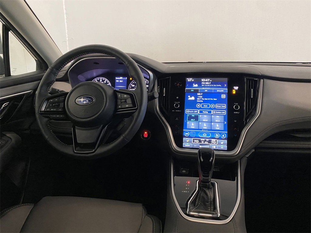 2025 Subaru Outback Onyx Edition photo 6