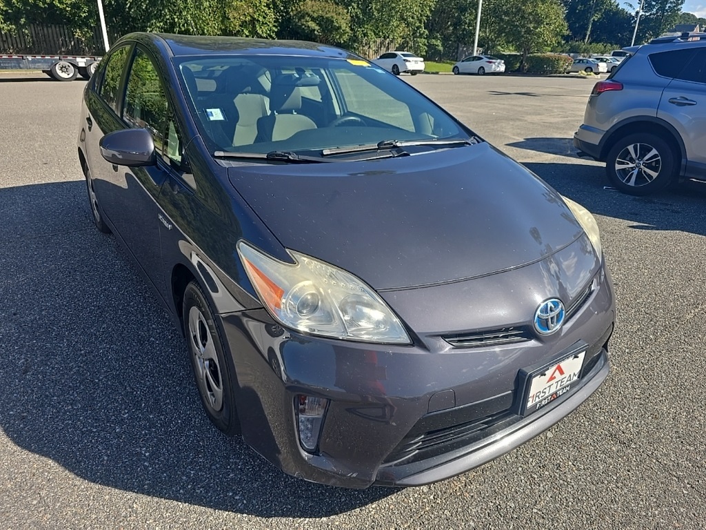 2012 Toyota Prius photo 3