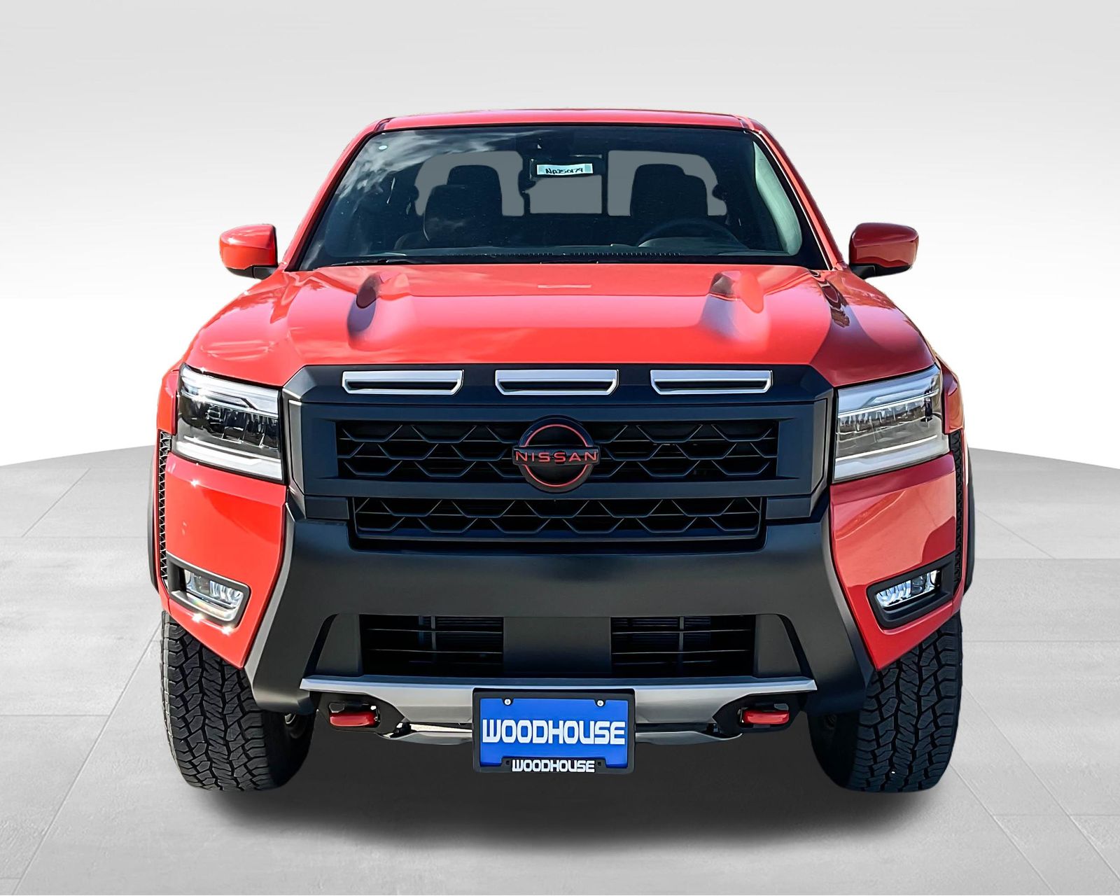 2025 Nissan Frontier PRO-4X photo 2