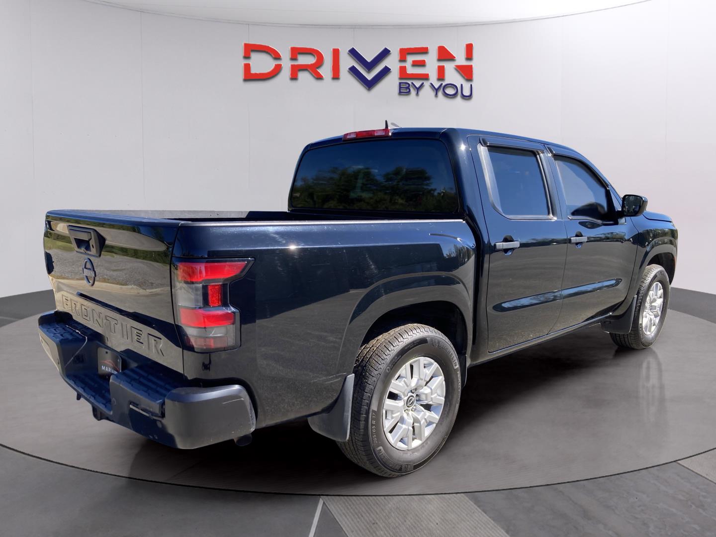 2022 Nissan Frontier S photo 3