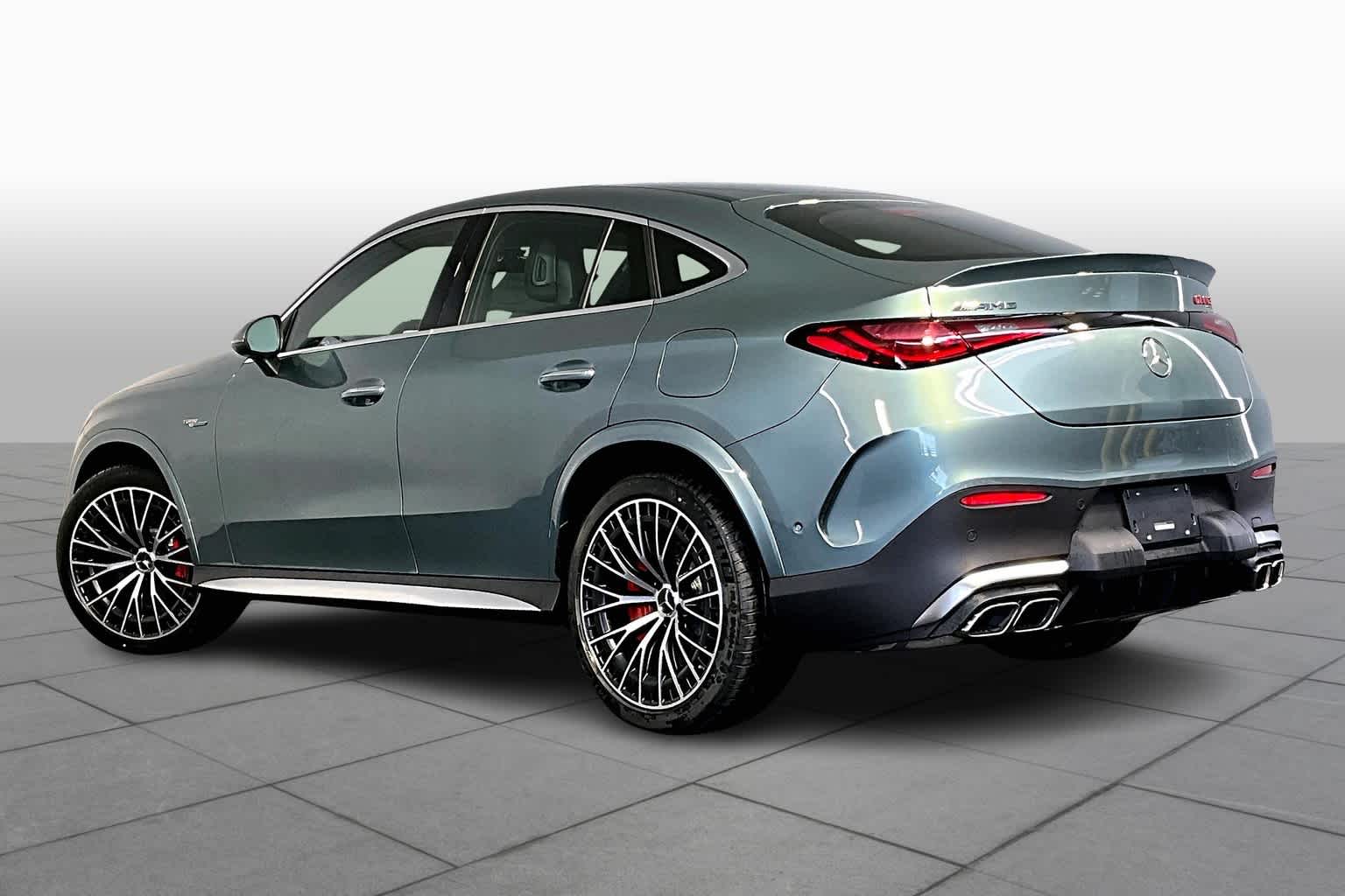 2025 Mercedes Benz GLC AMG 63 S E PERFORMANCE photo 3