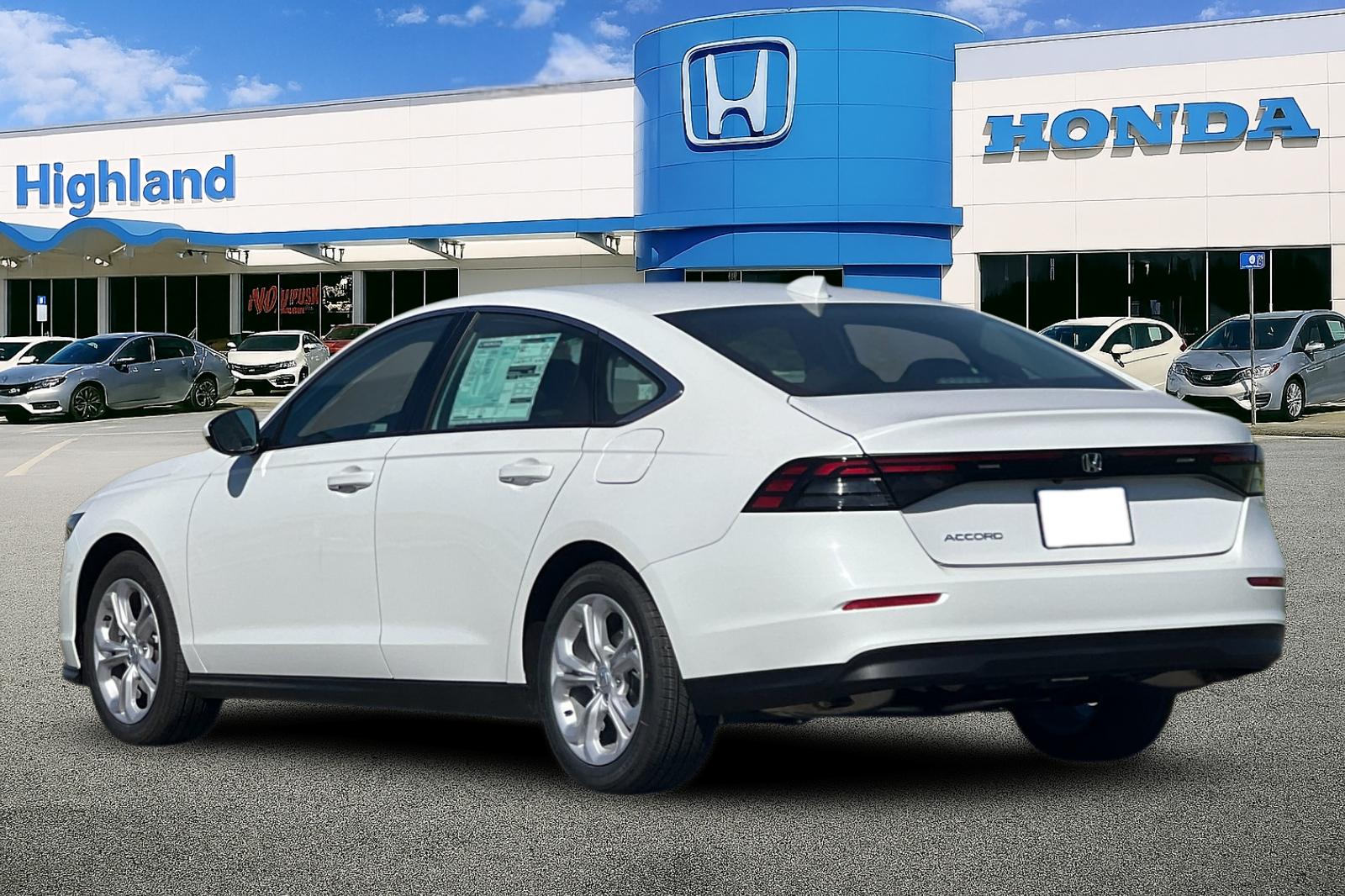 2025 Honda Accord 1.5T LX photo 3