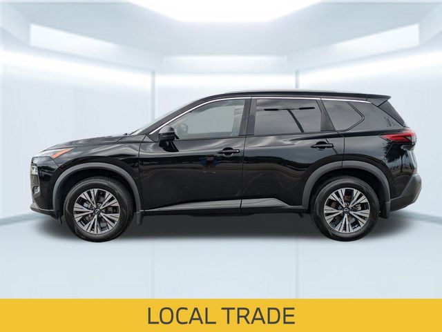 2022 Nissan Rogue SV photo 2
