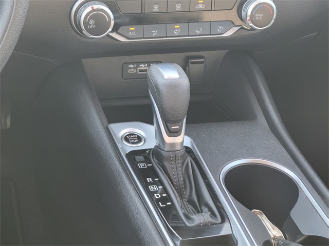 2022 Nissan Altima 2.5 SV photo 23