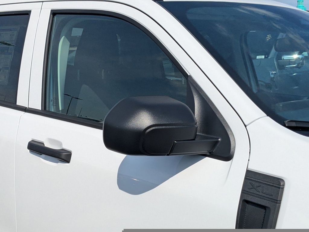 2025 Ford Maverick XL photo 10