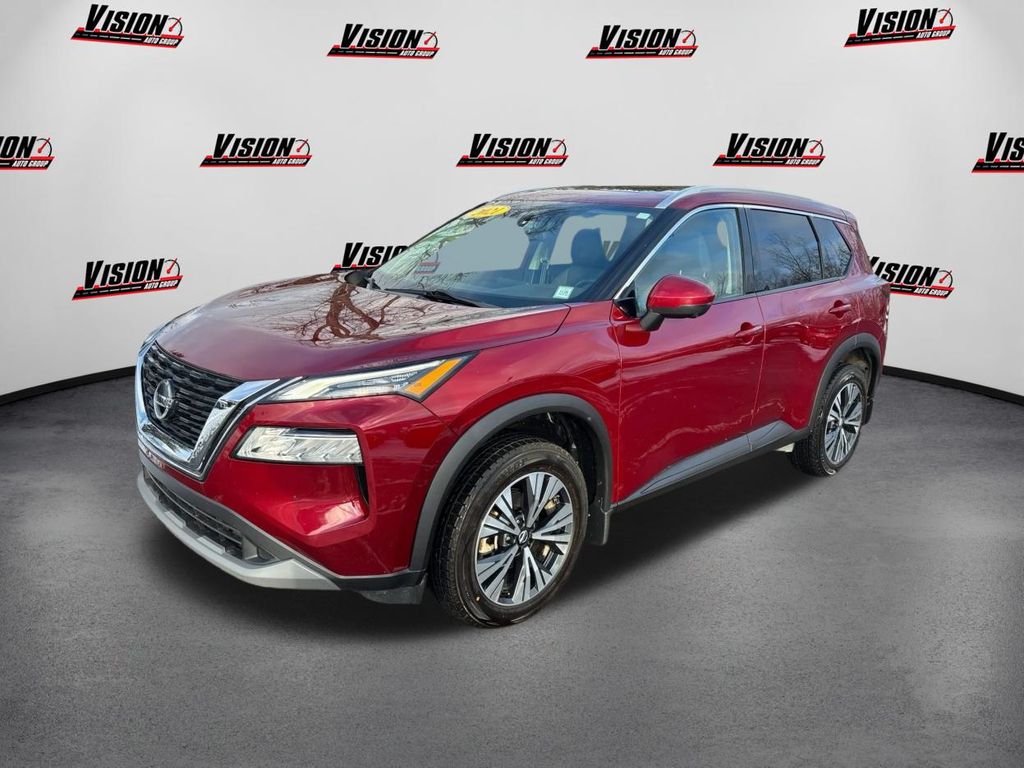 2021 Nissan Rogue SV's photo