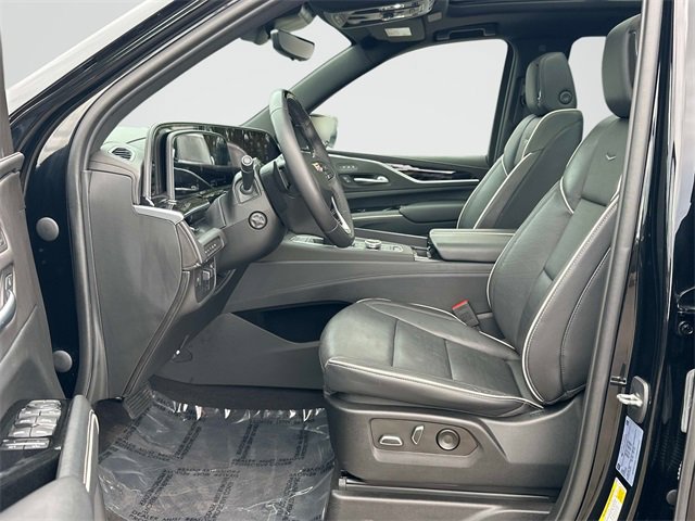 2023 Cadillac Escalade ESV Sport photo 2