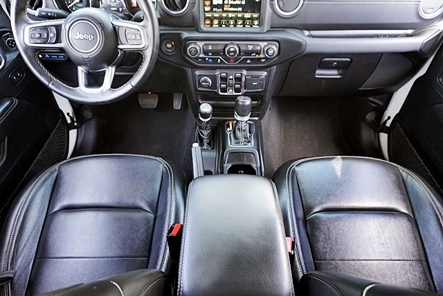2022 Jeep Wrangler Unlimited Sahara 4xe photo 20