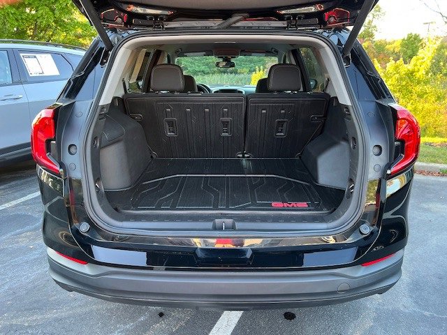2022 Gmc Terrain SLE photo 33