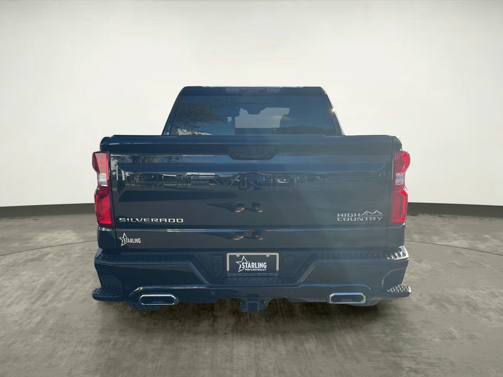 2025 Chevrolet Silverado 1500 High Country photo 4