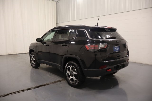 2022 Jeep Compass Trailhawk photo 2