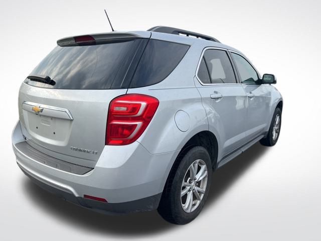 2016 Chevrolet Equinox LT photo 4