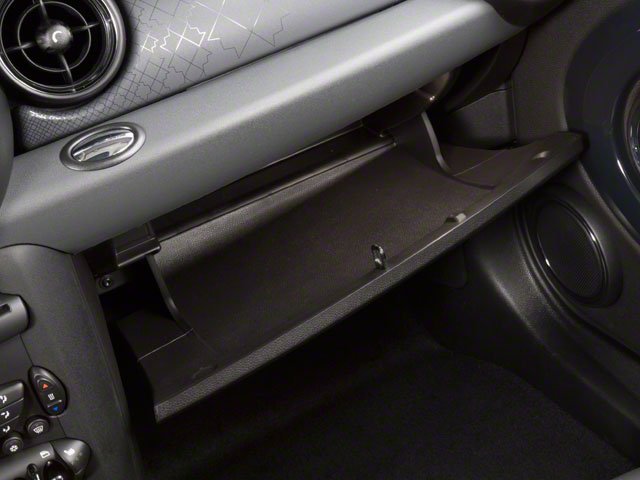 2010 Mini Cooper photo 16